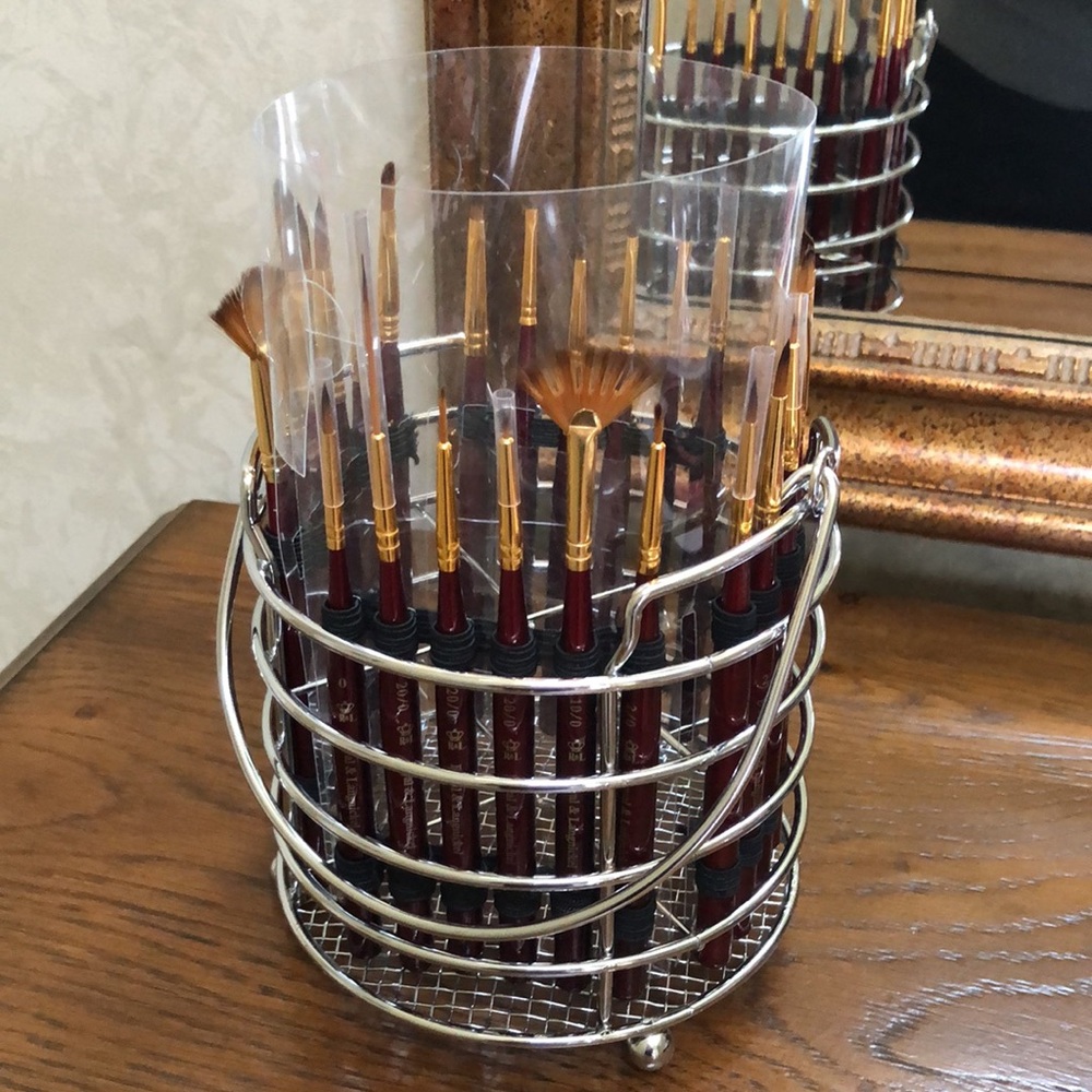 NEW 24 piece all media artist brush set with brush caddy.  By Royal Langnickel - Picture 6 of 7